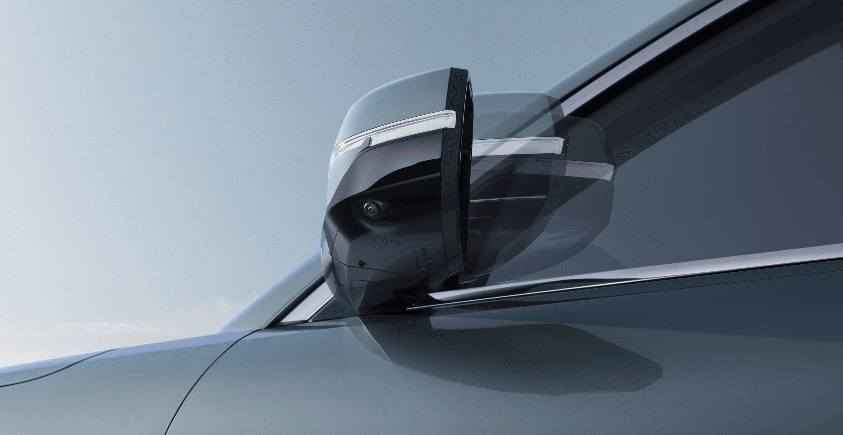 E5 Front Automatic Folding Mirrors