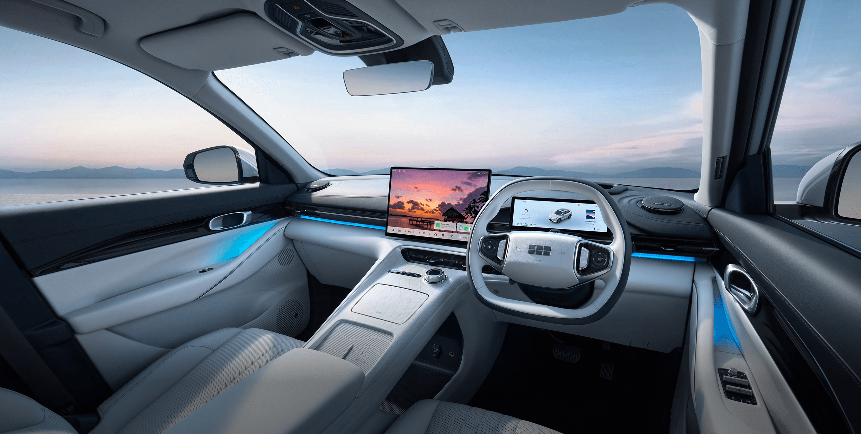 E5 EM-i Interior